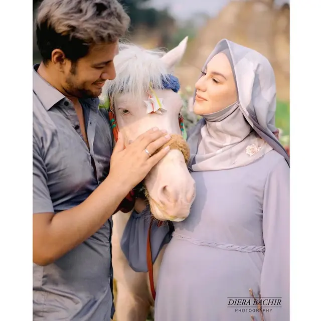 Maternity Shoot Irish Bella dan Ammar Zoni