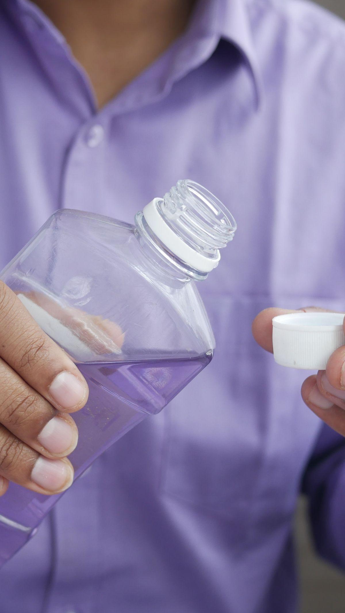 <b>2. Gunakan Obat Kumur</b><br>