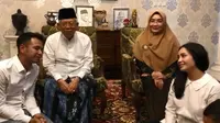 Raffi Ahmad dan Nagita Slavina ketika bertemu Ma'ruf Amin beserta istri, Wury Estu Handayani. (dok. Instagram @raffinagita1717/https://www.instagram.com/p/BuELl6aHotD/Putu Elmira)