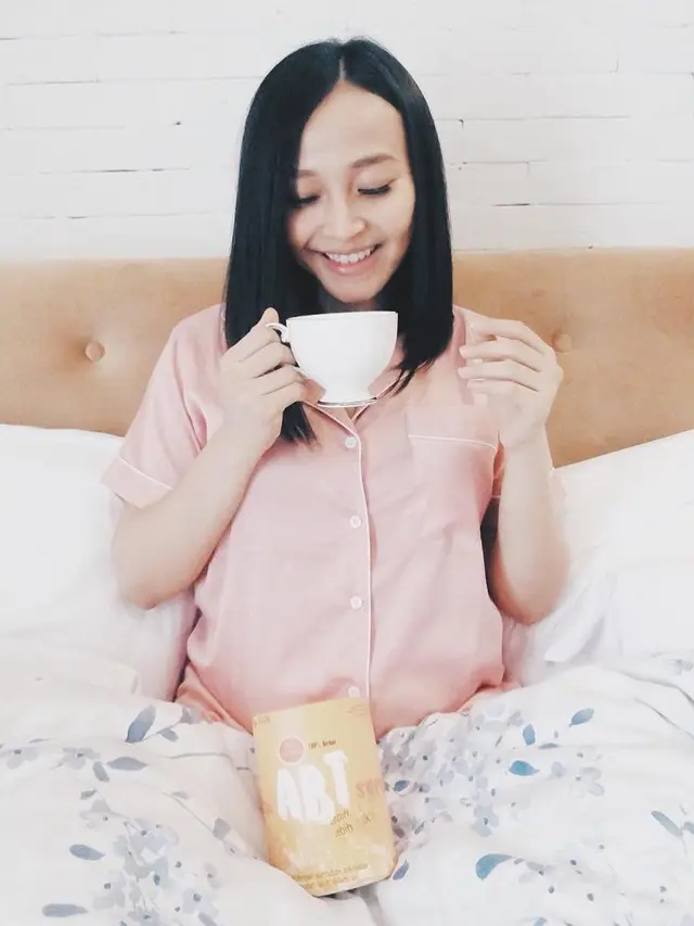 [Bintang] Sibuk Urus Bayi, 3 Seleb Ini Tetap Kelihatan Cantik Natural Tanpa Makeup