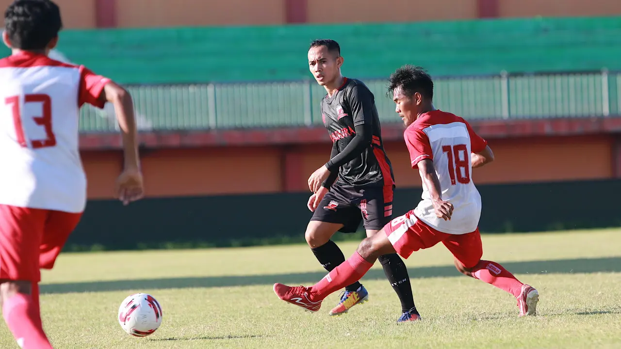 Madura United vs Putra Jombang