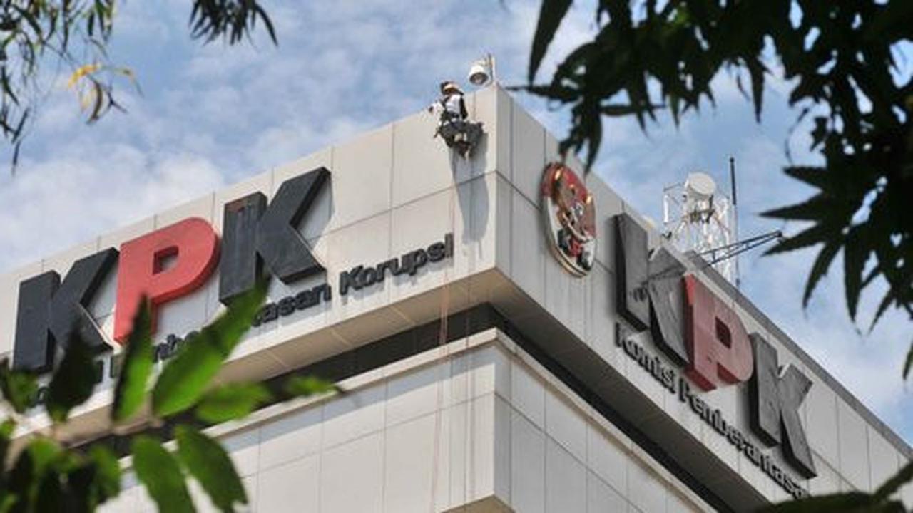 Kasus suap RAPBD Riau, politikus PAN Kir Jauhari diperiksa KPK