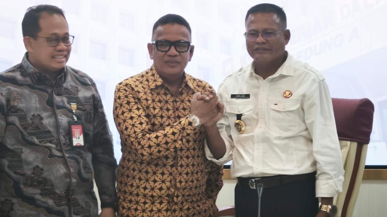 Buntut Tegur Anak Wali Kota Arlan, Kepsek SMPN 1 Prabumulih Akui Sempat Dimutasi & Digantikan Plt