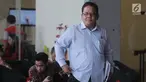 Komisioner Ombudsman Republik Indonesia (ORI), Adrianus Meliala mendatangi gedung KPK, Jakarta, Selasa (15/5). Kedatangan Adrianus untuk membahas penanganan kasus teror air keras yang menimpa penyidik KPK, Novel Baswedan. (Merdeka.com/Dwi Narwoko)