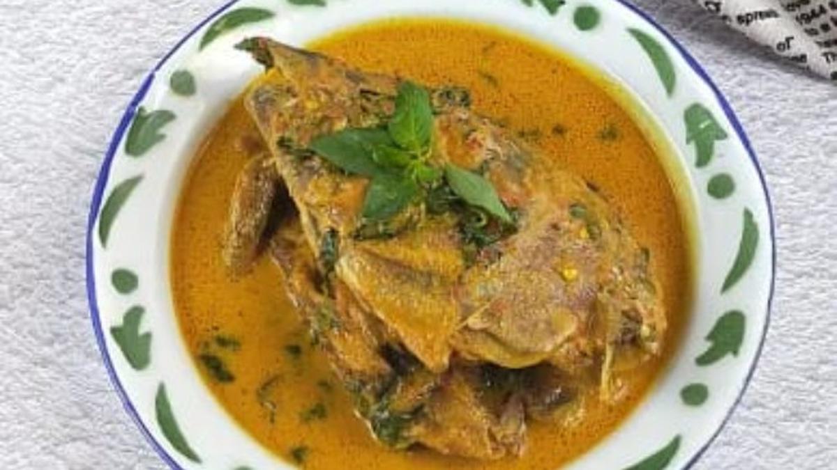 Tips Masak Ikan Kuah Agar Tidak Hancur dan Tetap Lezat