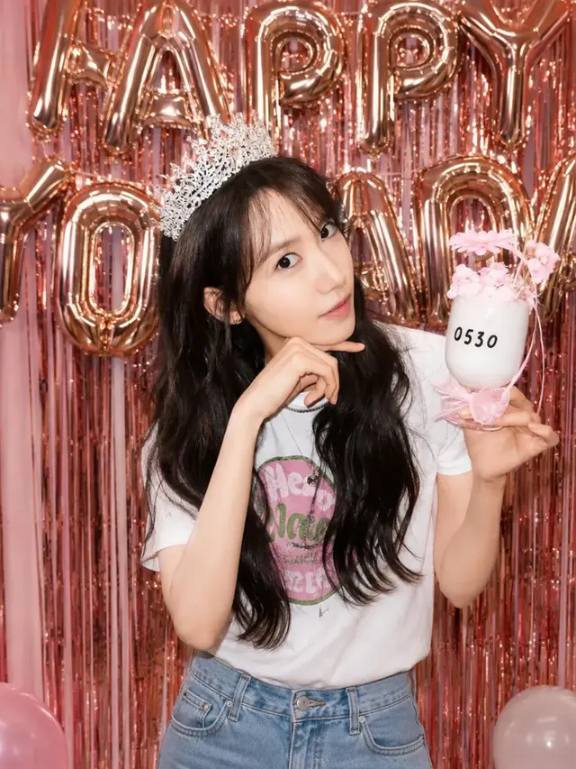 Yoona SNSD Rayakan Ulang Tahun ke-36. [@limyoona__official]
