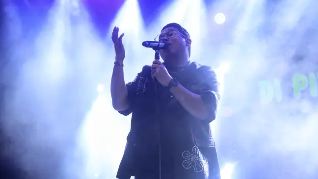 Guyon Waton sukses bikin Ambyar penonton