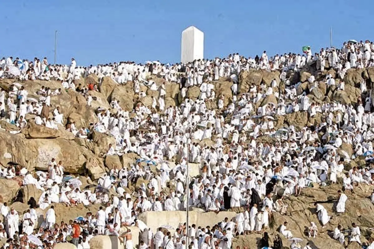 [Bintang] Petugas Siapkan 27 Ambulans untuk Jemaah Haji Indonesia di Arafah