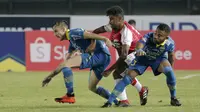 Pelatih Persib Tak Sangka Artur Gevorkyan Bisa Cetak Gol di Laga Debut