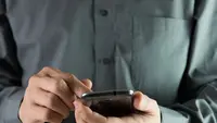 Sisi Gelap Notifikasi Ponsel yang Diam-Diam Merusak Otak Kita