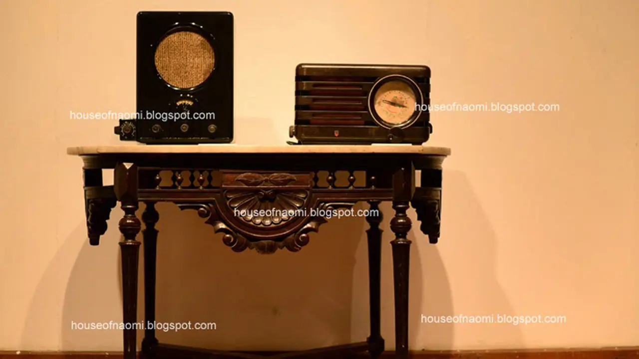 Radio Kuno, Aksesoris Kafe Berkonsep Vintage