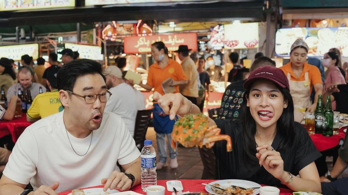 Romantisnya Maudy Ayunda dan Jesse Choi Culinary Date di Kuala Lumpur, Berbusana Hitam Putih dengan Tas Rp94Jutaan