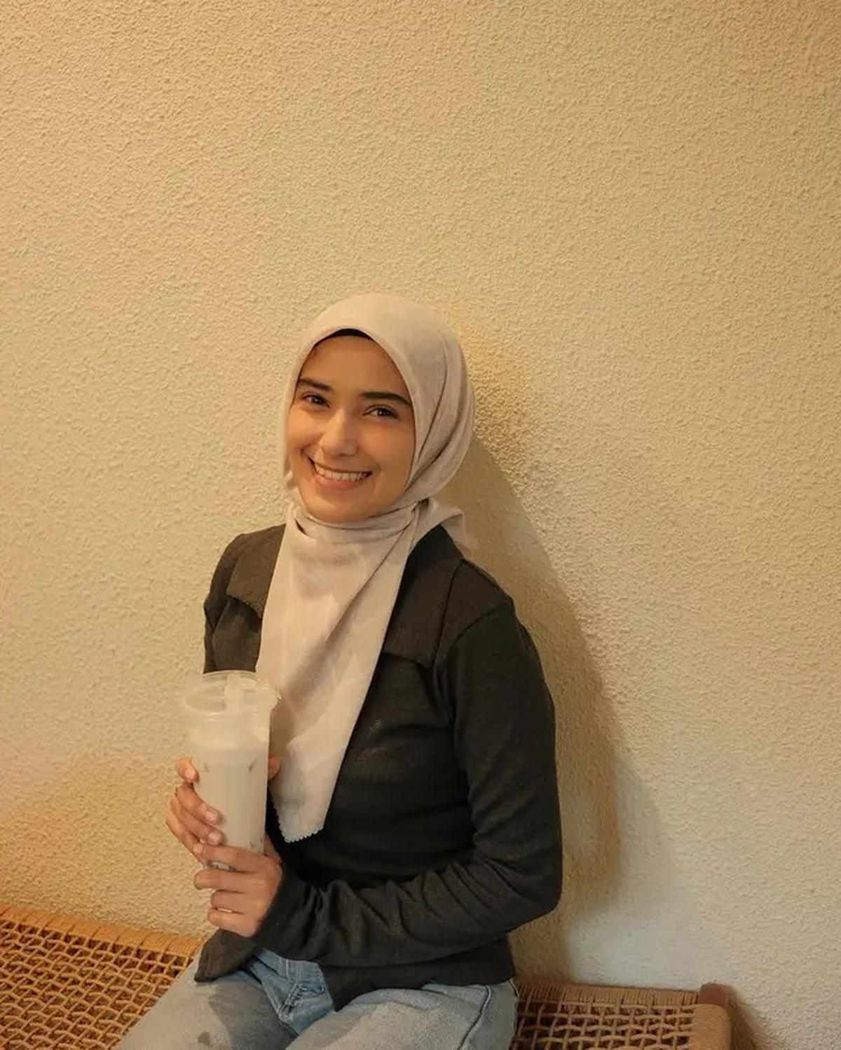 6 Potret Nadya Mustika Usai 6 Bulan Melahirkan, Kembali Langsing Penampilan Bak ABG