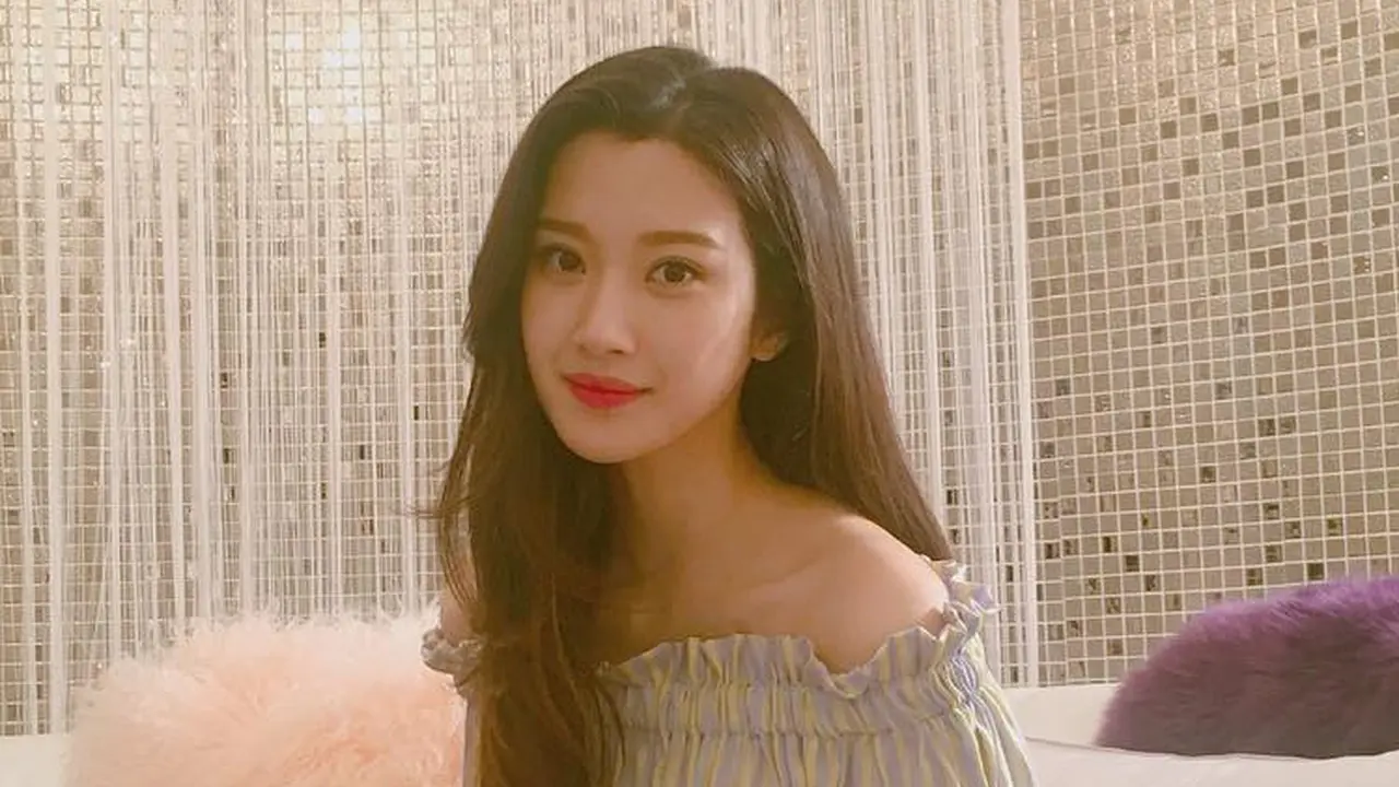Moon Ga Young (Instagram/ m_kayoung)