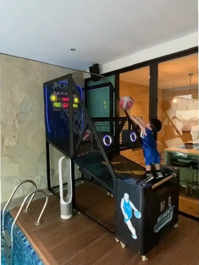 Playground di Rumah Sandra Dewi
