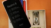 Redmi 8 - Boks dan Kelengkapan (Portrait). Liputan6.com/Mochamad Wahyu Hidayat