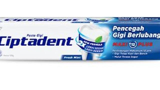 Ciptadent Maxi 12 Plus Fresh Mint dengan Xylitol