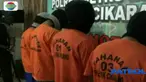 Modus yang dilakukan tersangka adalah menjual mobil atau motor bekas dengan harga dibawah pasaran.