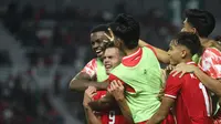 Jens Raven akhirnya bisa mencetak gol untuk Timnas Indonesia U-19 saat melawan Filipina di Stadion Gelora Bung Tomo, Surabaya, Rabu (17/7/2024). (Bola.com/Aditya Wany)