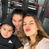 Kehangatan Tasya Farasya Bersama Kedua Anaknya. [@tasyafarasya]