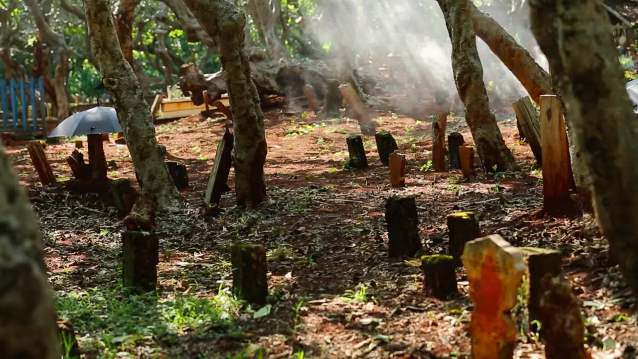 Journal: Misteri Kematian Beruntun di Karanglo
