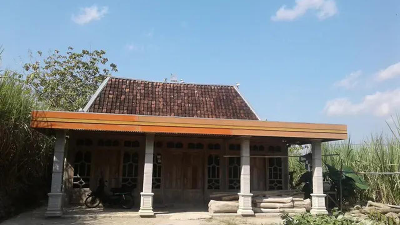 5 Model Rumah Adat Jawa Tengah, Penjelasan Filosofis dan Gambarnya