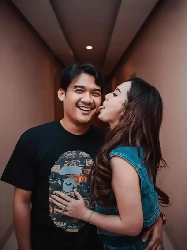 Potret Happy Asmara dan Gilga Sahid dari awal kenal hingga menikah (Sumber: Brilio.net)