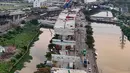 Proyek pembangunan jalan tol Harbour Road II ditarget rampung pada awal tahun 2026. (merdeka.com/Arie Basuki)
