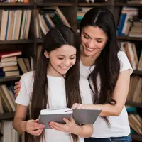 Parenting untuk mengasah perkembangan kecerdasan anak (Foto: Freepik.com)