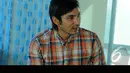 Menurut Abimana, Abi berarti ayah, sedangkan mana artinya di mana. Abimana berarti ayah di mana? Lalu Aryasatya dari bahasa Jawa artinya kemuliaan, Jakarta, Rabu (6/8/2014) (Liputan6.com/Faisal R Syam)
