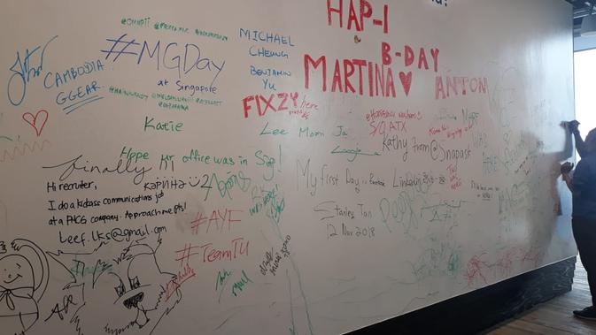 Kantor baru Facebook di Singapura (foto: Camelia)