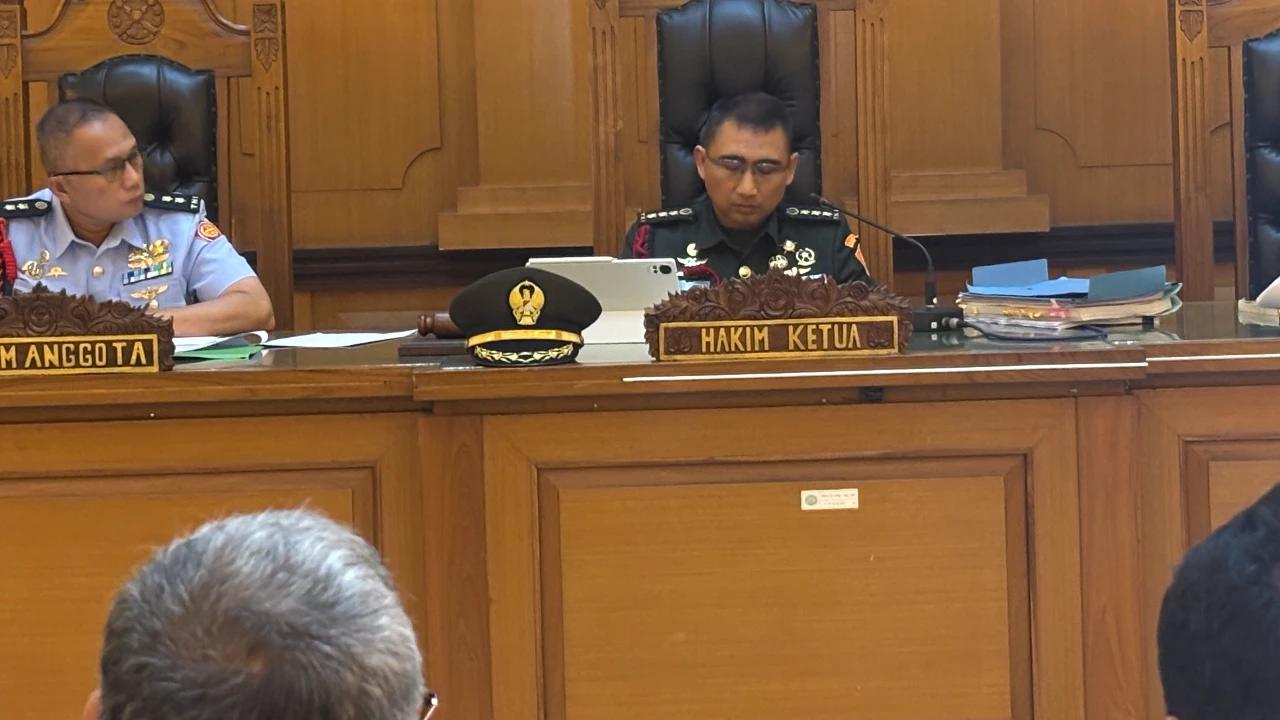 Tuntutan Ditunda, Oditur Militer Hadirkan Saksi Ahli di Sidang Penyiraman Air Keras Andrie Yunus