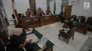 Suasana sidang perdana penyalahgunaan narkoba aktris Jeniffer Dunn di PN Jakarta Selatan, Kamis (5/4). Jennifer Dunn ditangkap di kediamannya di kawasan Pela Mampang, Jakarta Selatan, 31 Desember 2017 sekitar pukul 16.30 WIB. (Liputan6.com/Faizal Fanani)