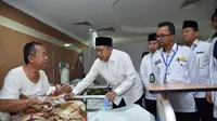 Menteri Agama Lukman Hakim Saifuddin meninjau Klinik Kesehatan Haji Indonesia (KKHI). (www.kemenag.go.id)