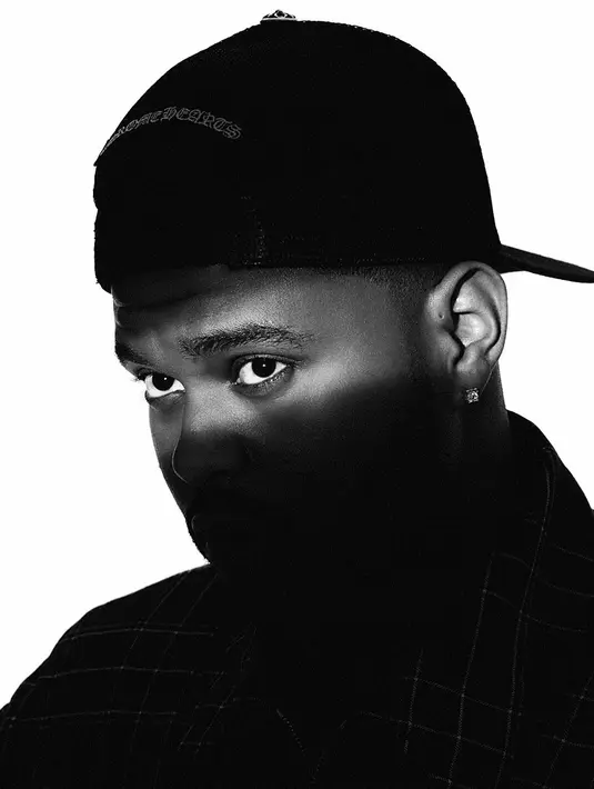 The Weeknd bahkan mengunggah Insta Story tangan Bella Hadid meski tak me-mention pemilik tangan tersebut. (instagram/theweeknd)