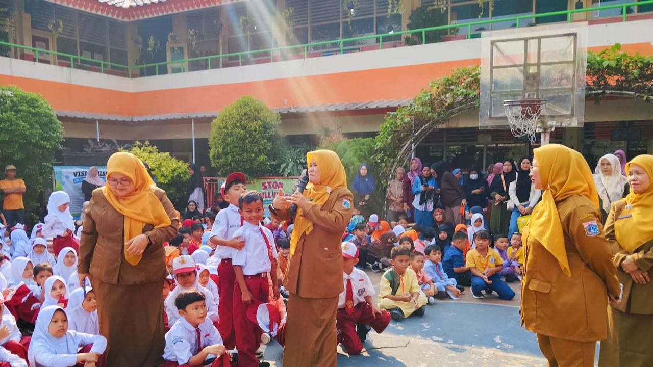 Siswa SD Srengseng Jaksel Dipulangkan Usai Ada Ancaman Bom