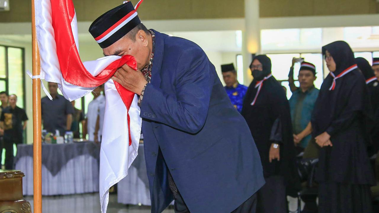 FOTO: 58 Eks Anggota NII di Tangerang Ikrar Setia ke NKRI