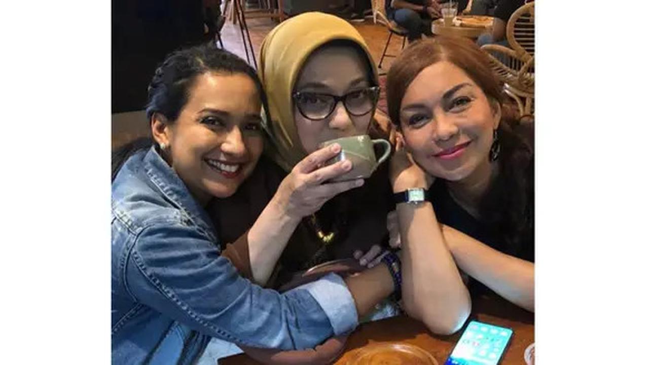 12 Potret Haque Bersaudara yang Selalu Kompak, Jadi Kenangan Manis