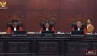 MK menggelar sidang sengketa Pileg 2024, Kamis (2/5/2024). (Foto: Tangkapan Layar Youtube Mahkamah Konstitusi)