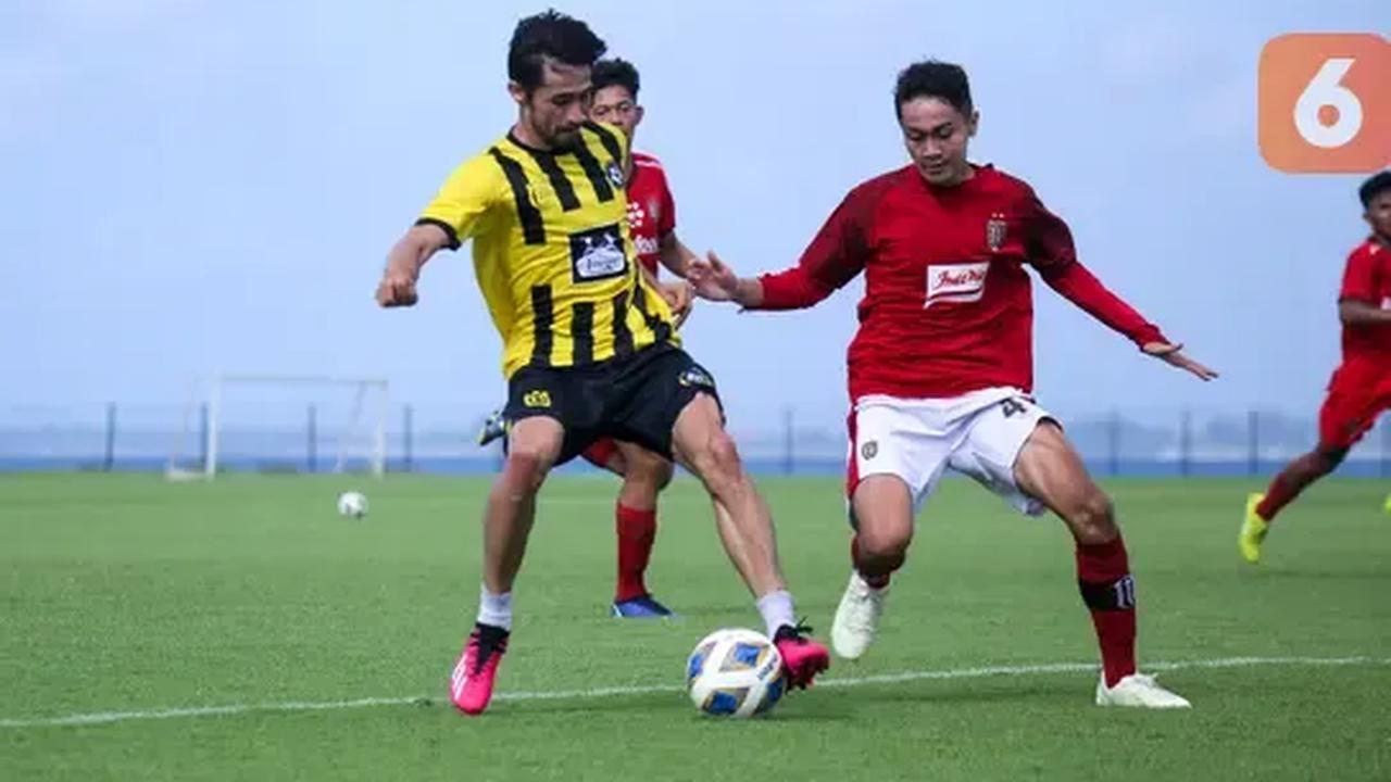 Sayangnya, bentrokan kembali terjadi di luar lapangan yang membuat sejumlah suporter terluka.