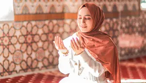 7 Doa agar Hati Selalu Istiqomah dalam Ibadah, Jiwa Tenang dan Selamat Dunia Akhirat