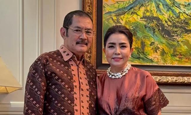 Potret Mayangsari Hadiri Dinner Acara Keluarga/Instagram/@mayangsariofficialchannel