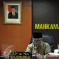 Ketua MKD, Surahman Hidayat (kiri) dan Wakil Ketua MKD, Junimart Girsang memimpin Rapat Dengar Pendapat (RDP) lanjutan kasus Setya Novanto, Jakarta, Selasa, (24/11/2015). RDP beragenda mendengarkan keterangan saksi ahli bahasa (Liputan6.com/Johan Tallo)