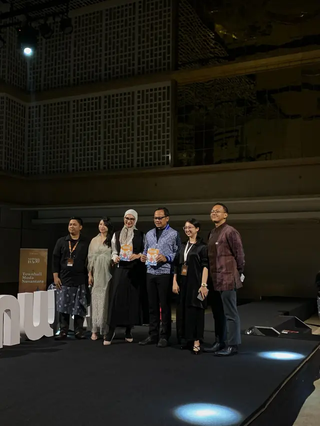 Pijar Foundation memberikan penghargaan MUDA30 kepada 30 pemuda daerah yang telah berprestasi.