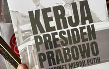 Suvenir HUT ke-80 RI di Istana: Payung, Tumbler hingga Buku Prabowo