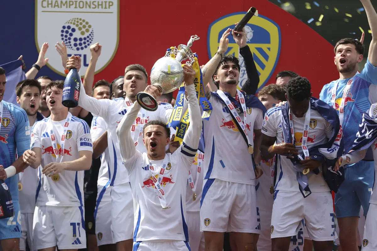 Foto: Leeds United Promosi ke Liga Inggris Sebagai Juara, Calon Penggawa Timnas Indonesia Ikut Berpesta