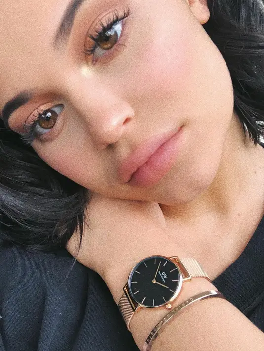 Kylie Jenner ingin makan hidangan sehat karena ia tahu seberapa penting bagi sang bayi untuk mendapatkan nutrisi yang baik dari dirinya. (Instagram/kyliejenner)