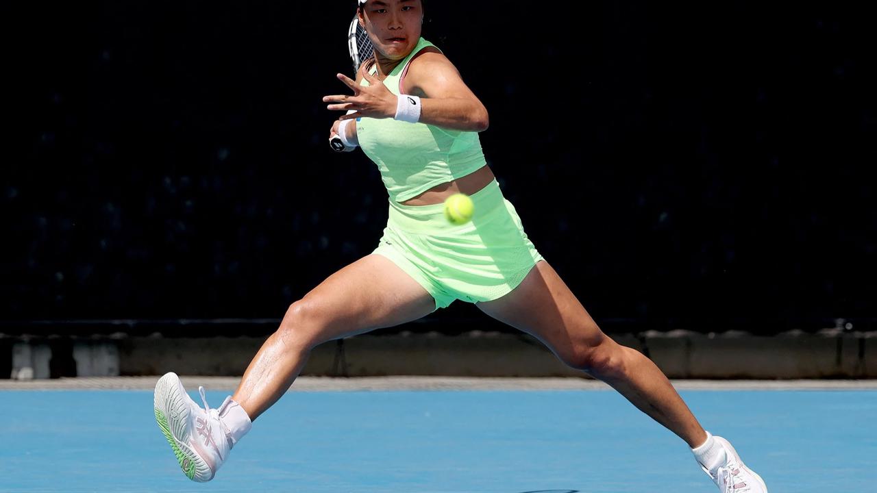 FOTO: Janice Tjen Singkirkan Unggulan Dunia di Australia Open 2026