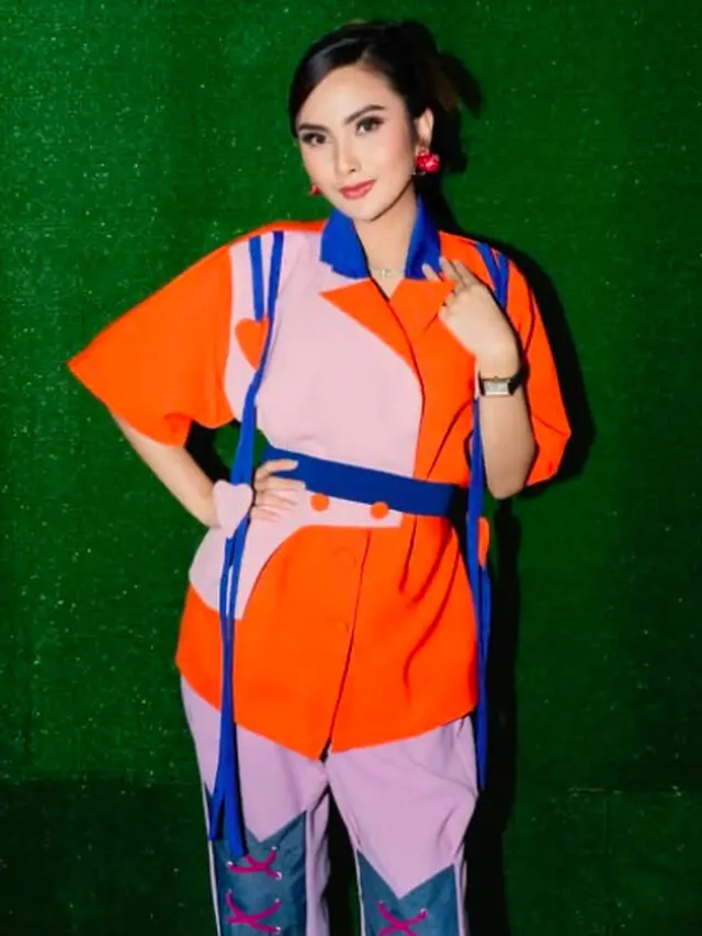 Regina Valeria Putri (Tangkapan layar Instagram)