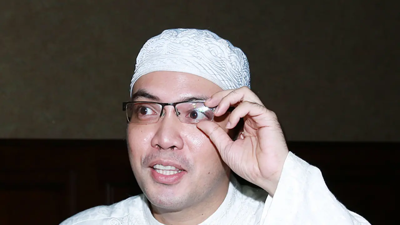 [Bintang] Sandy Tumiwa